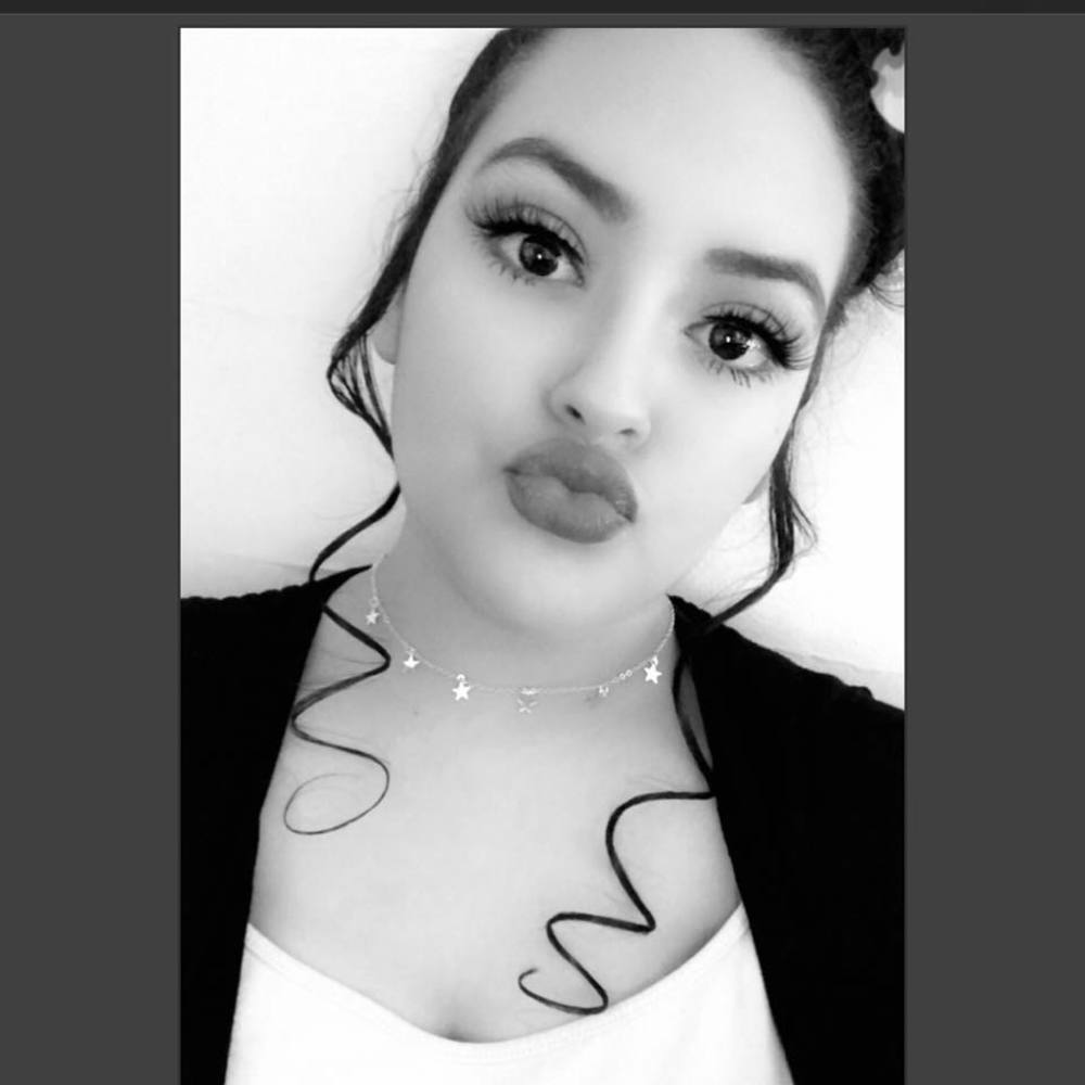 Meet your Posher, Bella